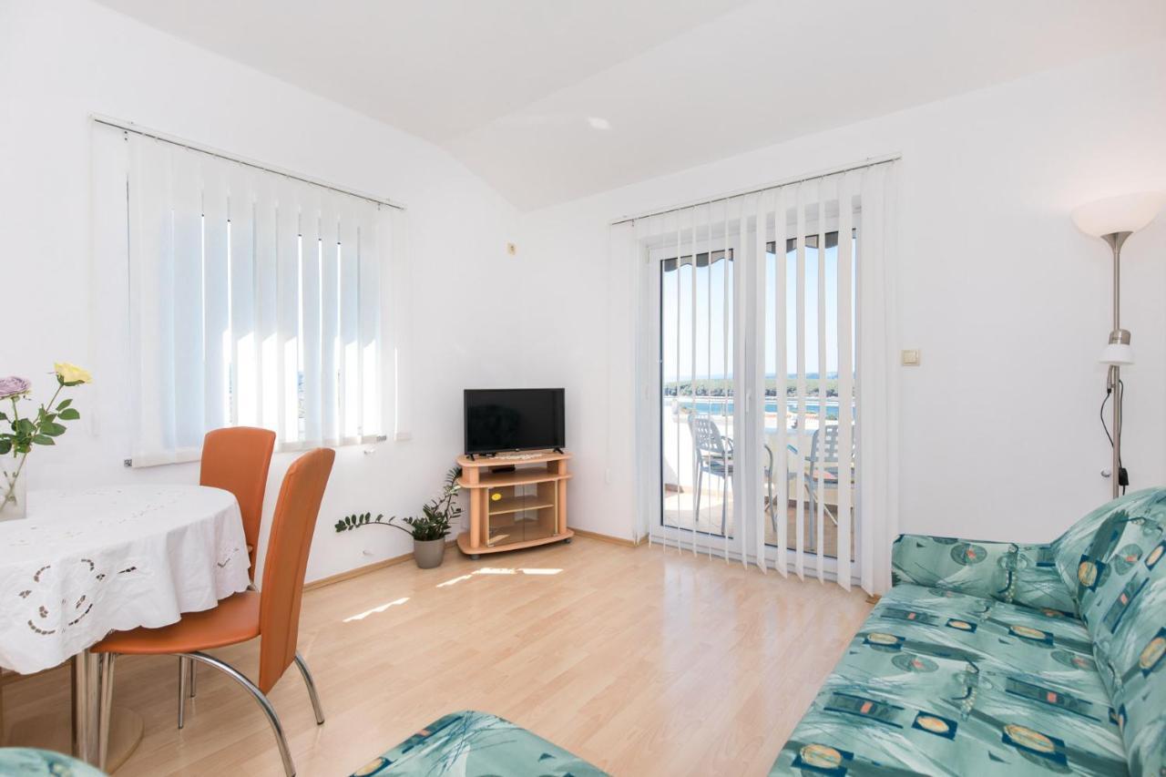 Apartment Cvijic Beige Пунат Екстер'єр фото